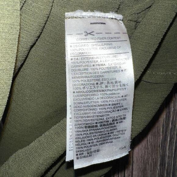 Banana republic green blouse women’s size small - Picture 6 of 8